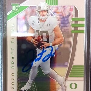 Panini Prizm Draft Picks Card - Green and White Accents Justin Herbert Rookie